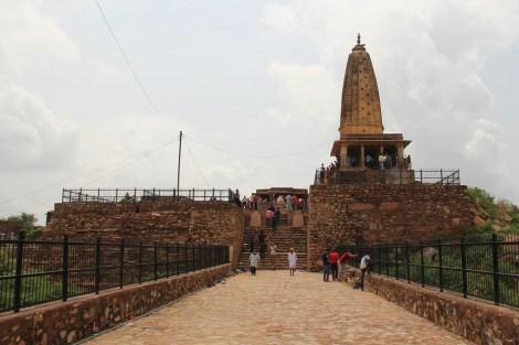path to the Harshnath Temple