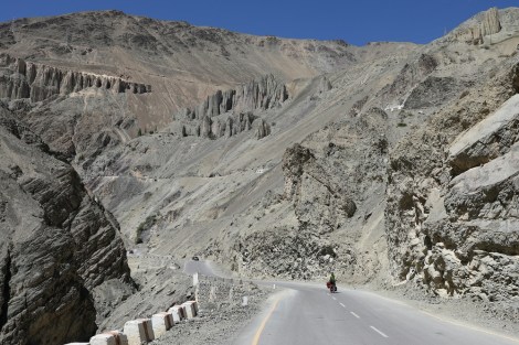 on the road to Kargil